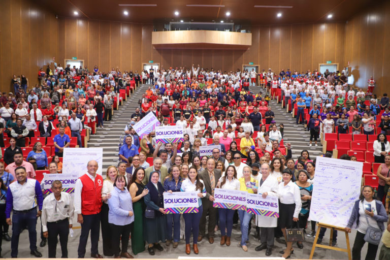 Gobierno del estado fima convenio con Organizaciones Civiles de Aguascalientes