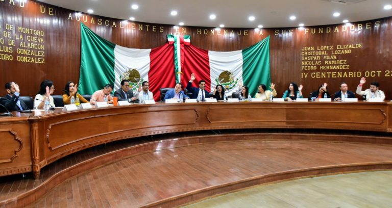 Cabildo de Aguascalientes tomó protesta a Jesús Vallín Contreras como nuevo director general de MIAA