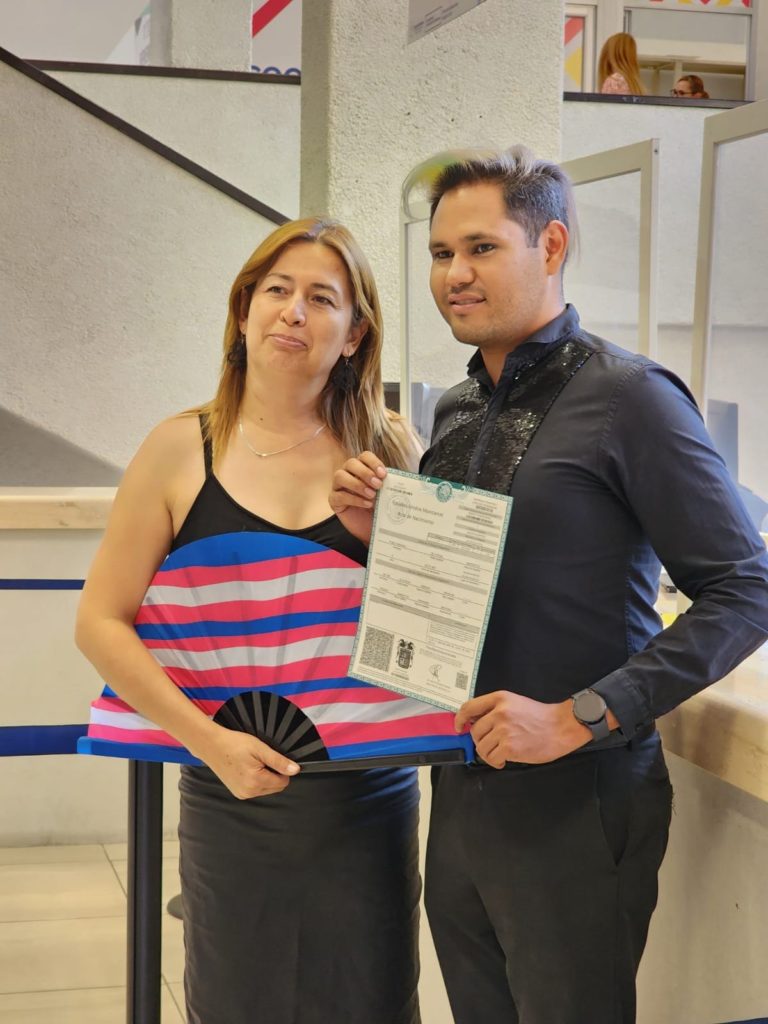 Se expide en la entidad la primera acta de nacimiento con identidad de género no binaria