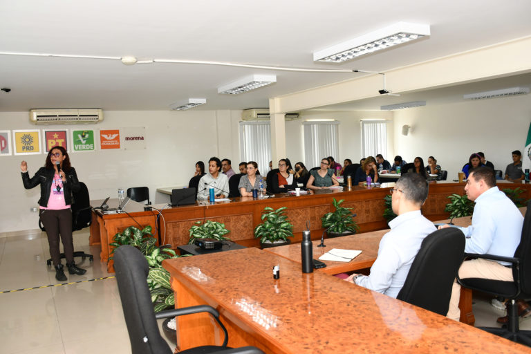 Recibe IEE capacitación sobre derechos de las diversidades sexuales y de género