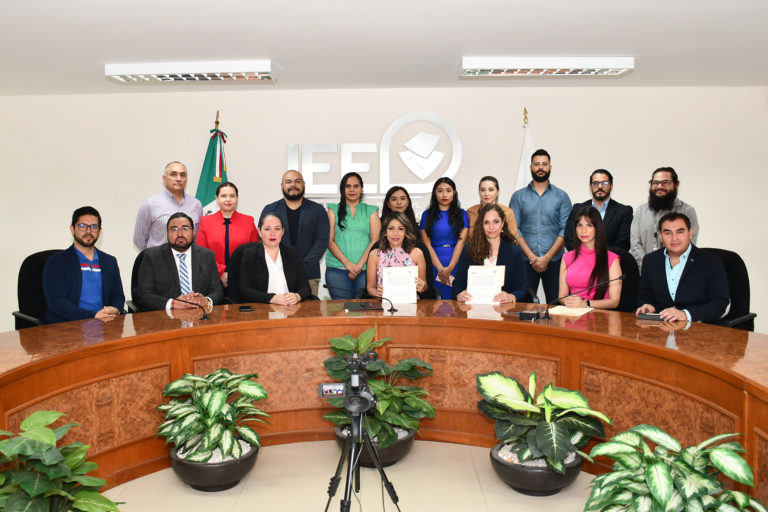 Estrechan IEE y CDHEA lazos de colaboración