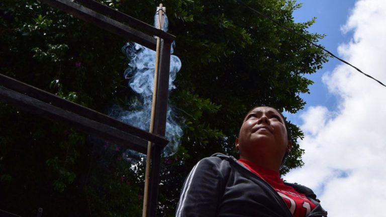 Melissa, 20 años encendiendo cohetes en Aguascalientes