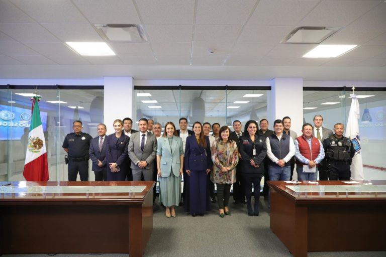 Ejecutivo y el Judicial deberán emitir opinión a asuntos del Legislativo en 15 días hábiles 