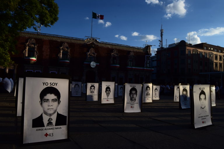 Plaza pública.  Nueve años es mucho tiempo