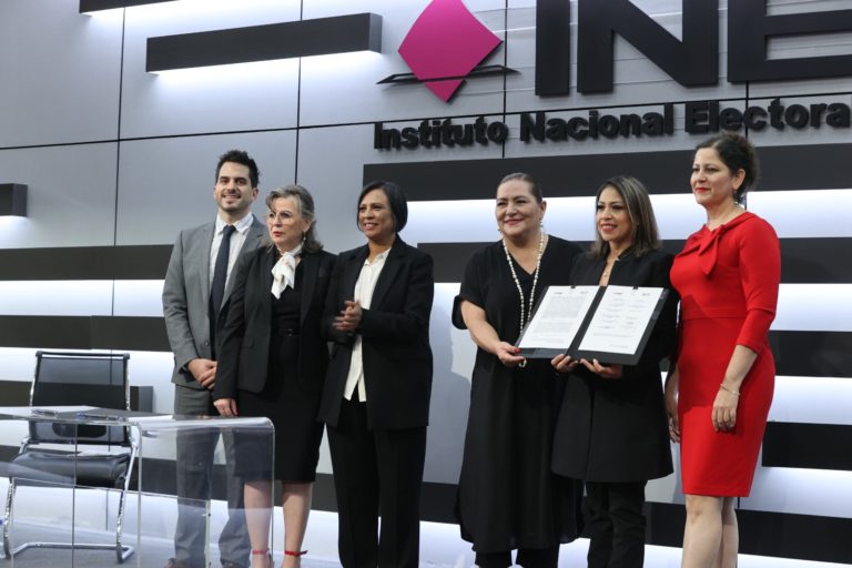 Intercambian INE y ONPE de Perú experiencias sobre campañas informativas y de combate a la desinformación