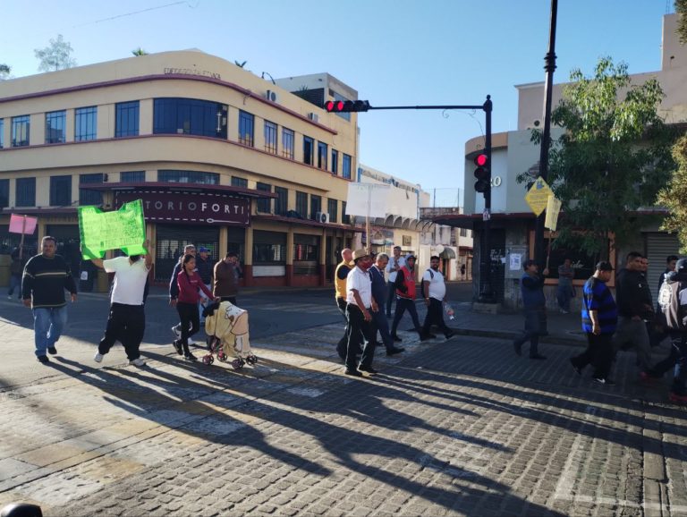 Es un pleito entre particulares, se defiende coordinador de CMOV respecto a chóferes de Línea Express