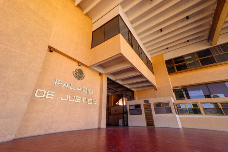 Juzgado federal otorga a periodistas suspensión definitiva a amparo contra delito de halconeo 