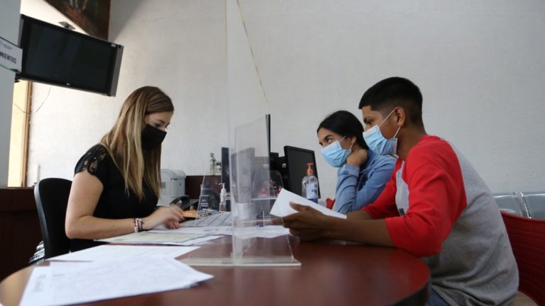 El Apunte  Matrimonios y divorcios