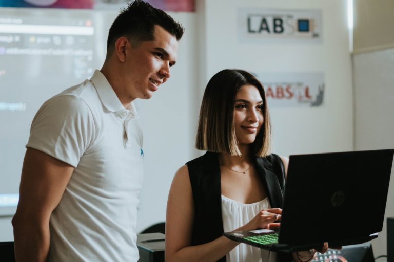 Invitación al “Desafío Emprende, ¡grandes ideas, grandes negocios!” en Aguascalientes