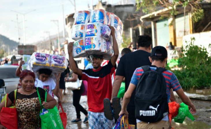 Fuerzas Armadas canalizan ayuda humanitaria que envía sociedad civil a Acapulco 
