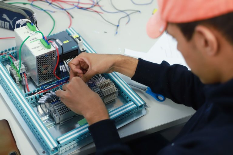 Jóvenes de Aguascalientes expondrán sus proyectos científicos a nivel nacional e internacional