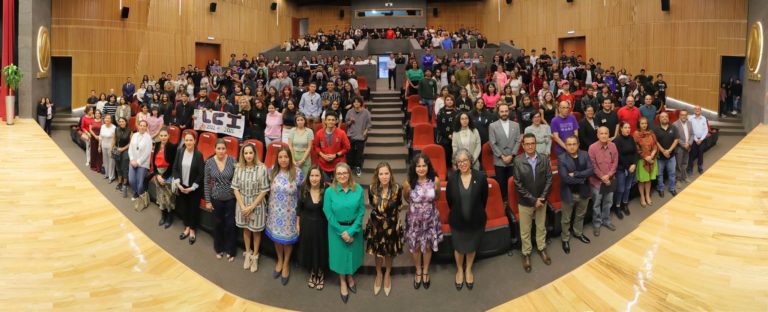 Carreras de Comunicación de la UAA celebran 40 años de su fundación 