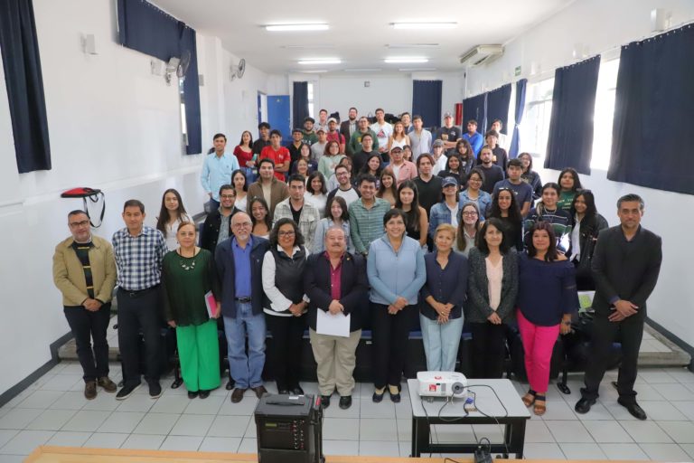 UAA reconoce labor de urbanistas en el marco de la conmemoración de su día