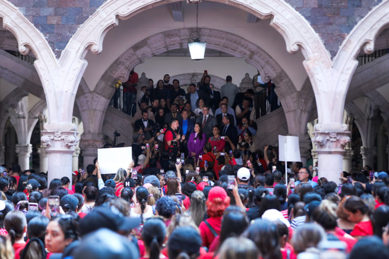 Se compromete gobierno de Aguascalientes a gestionar el pliego petitorio del magisterio