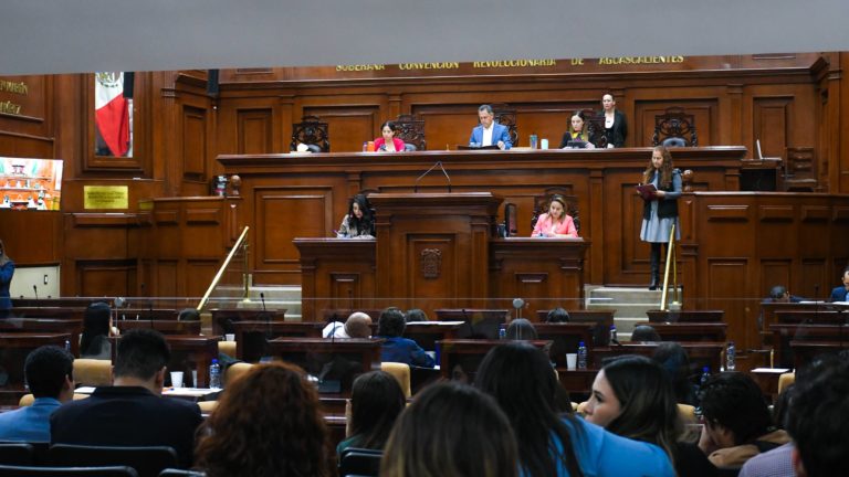 Congreso de Aguascalientes busca aumentar su presupuesto, mientras que el presupuesto al IEE estaría disminuyendo