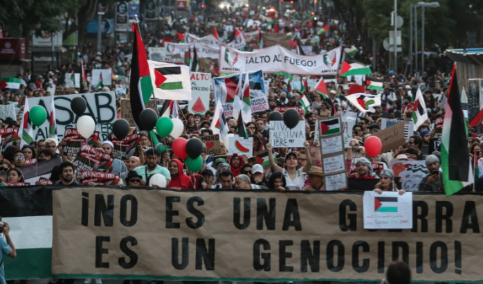 Marchan miles en CDMX para solidarizarse con Palestina 
