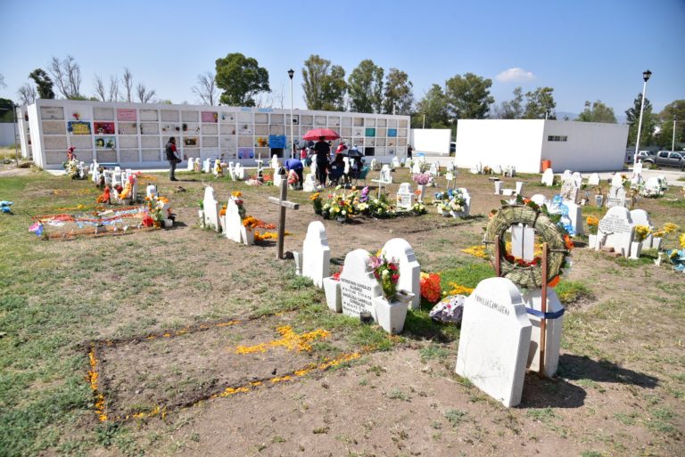 Horario especial en panteones municipales de Aguascalientes por el Día de Muertos
