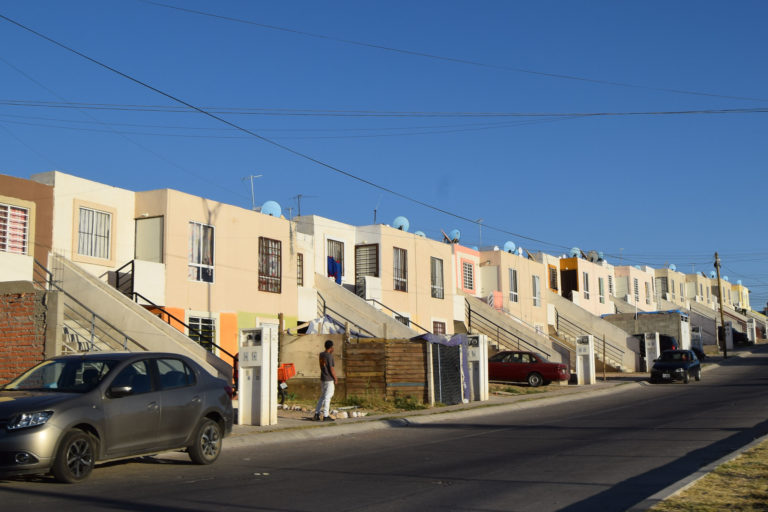 Se acabaron los créditos impagables con el INFONAVIT, asegura Sergio González Serna