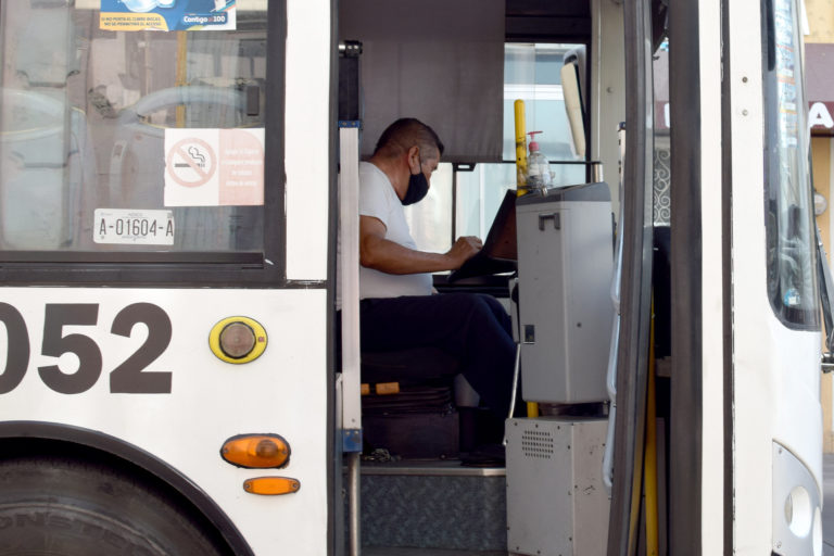 Persiste rotación de personal en choferes del transporte público urbano