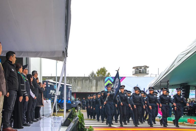 Asistió Antonio Arámbula a la graduación de nuevos policías en Aguascalientes