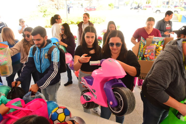 Municipio de Aguascalientes pone en marcha campaña “Domingos de Diciembre, Días de Donar en el DIF” 