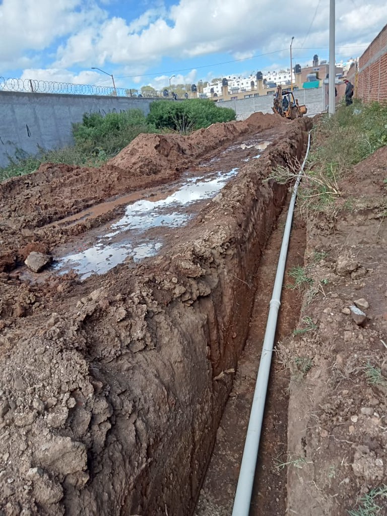 Instala MIAA nuevas interconexiones en líneas de distribución en el oriente de la ciudad de Aguascalientes