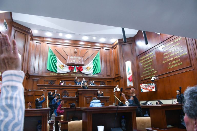 Congreso avaló paquete económico 2024 por más de 32 mil 879 millones de pesos