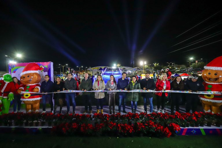 Tere Jiménez inauguó Villa Navidad 2023 en Aguascalientes