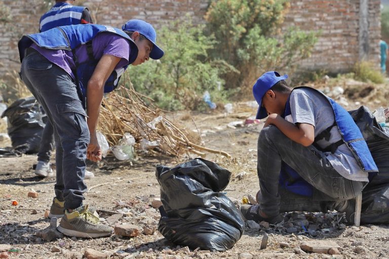 Más de 11 mil 500 voluntarios han optado por pagar multas con servicio comunitario 