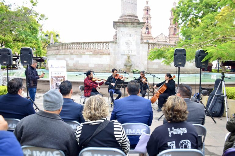Municipio de Aguascalientes rindió homenaje a Manuel M. Ponce 