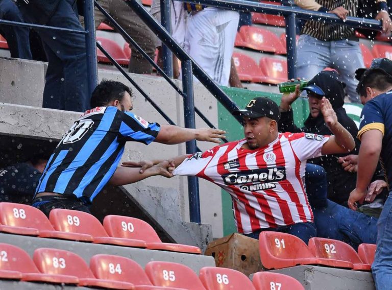 Violencia en los estadios deportivos podría extenderse si no se toman medidas