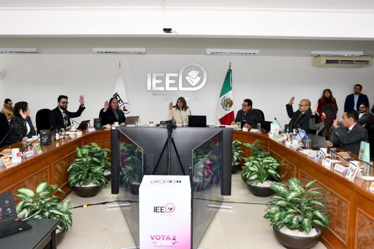 Aprueba IEE financiamiento público para partidos políticos y candidaturas independientes