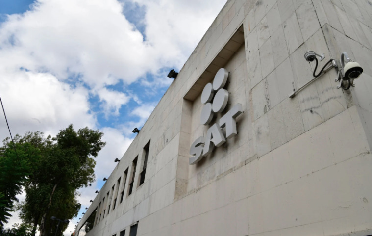 SAT presume recaudación tributaria de más de 4 billones en 2023