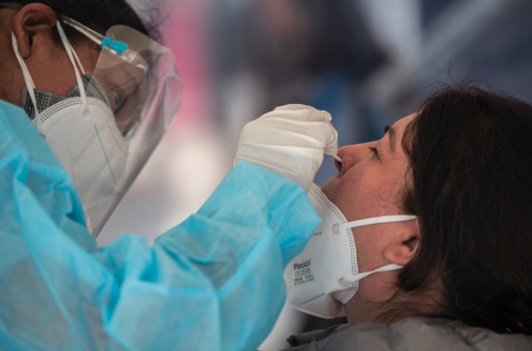 AMLO descarta una situación crítica por covid-19 