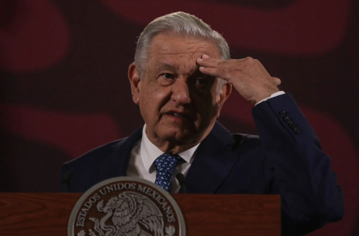 AMLO reta a López-Dóriga a probar que no se han entregado apoyos en Acapulco 