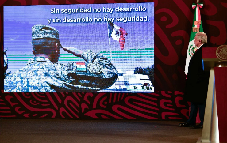 Las Fuerzas Armadas son fundamentales para gobernar el país: AMLO