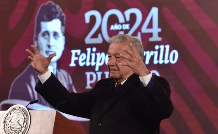 AMLO tilda de “hackeo” la filtración de datos de periodistas que van a la mañanera