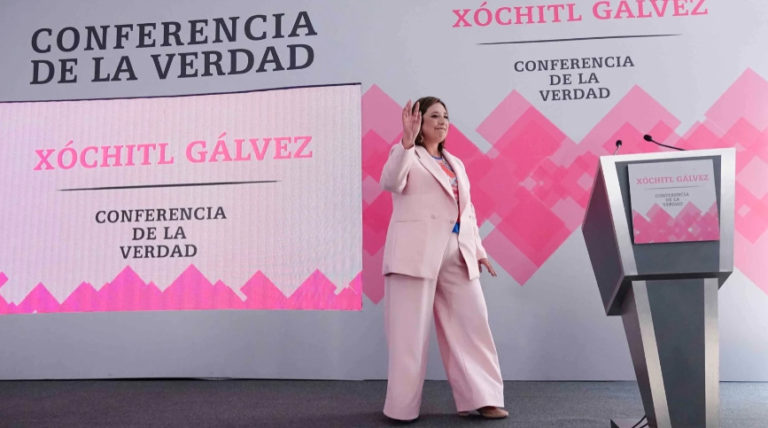 Xóchitl Gálvez arranca sus “Conferencias de la Verdad”, denuncia “mentiras” de AMLO