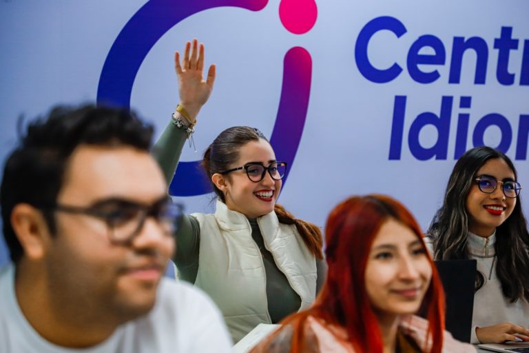 IAJU y UTR invitan a participar en cursos de inglés sabatinos en Aguascalientes