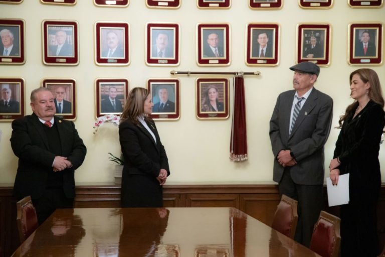 Rectora de la UAA toma protesta a Juan José Orozco López, nuevo presidente de la Junta de Gobierno
