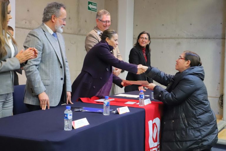 UAA celebra el Día del Inventor Mexicano con la entrega de títulos de tres patentes