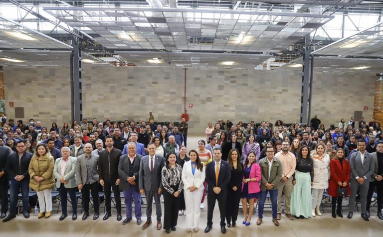 Invitan a jóvenes de Aguascalientes a participar en “Emprende-T 2024”