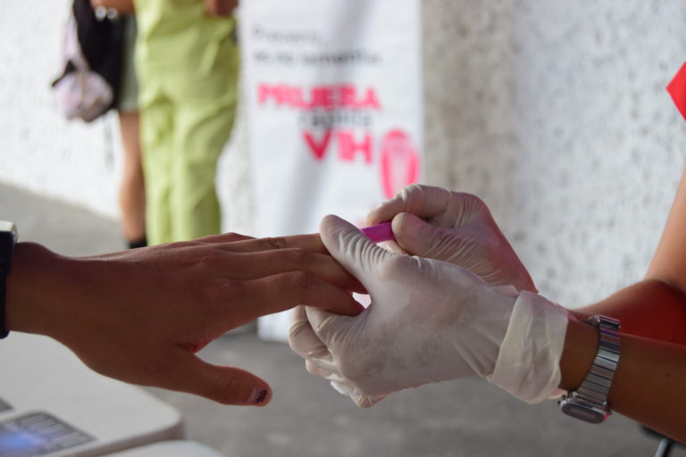 Exhorta ISSSTE a no estigmatizar pruebas de detección de VIH, atención y tratamientos