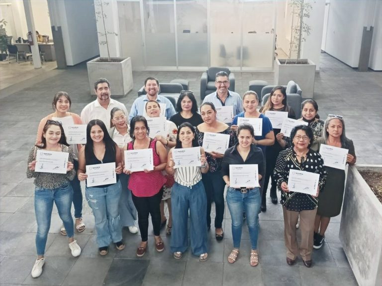 Nueva administración de la SEDECYT tendrá que combatir la informalidad y buscar participación de las mujeres