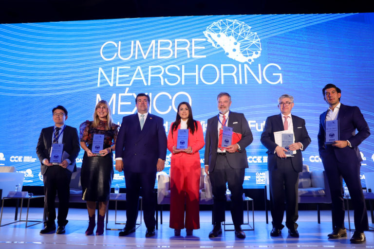 Tere Jiménez participó en la Cumbre Nearshoring México “Productividad con Visión de Futuro”