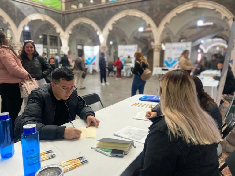 Más de 1000 vacantes en el jueves de Bolsa de Trabajo en Aguascalientes