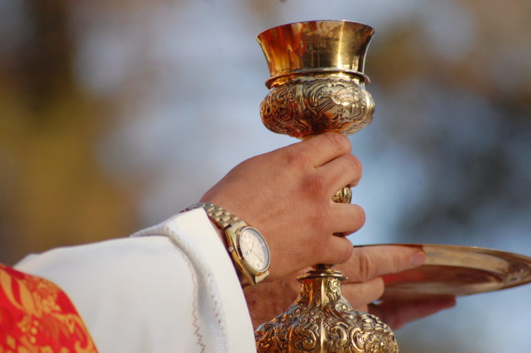 Representantes religiosos son susceptibles de ser sancionados por llamar al voto