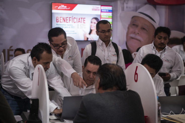 AMLO arremete contra las reformas de pensiones de Zedillo y Calderón