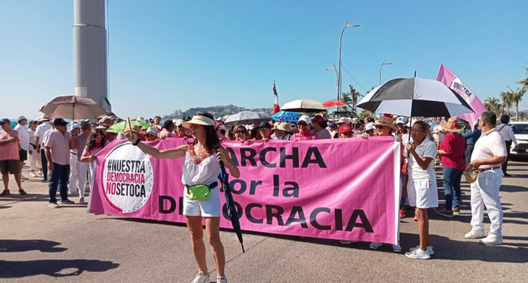 Así se vivió la marcha por la democracia en ciudades del país