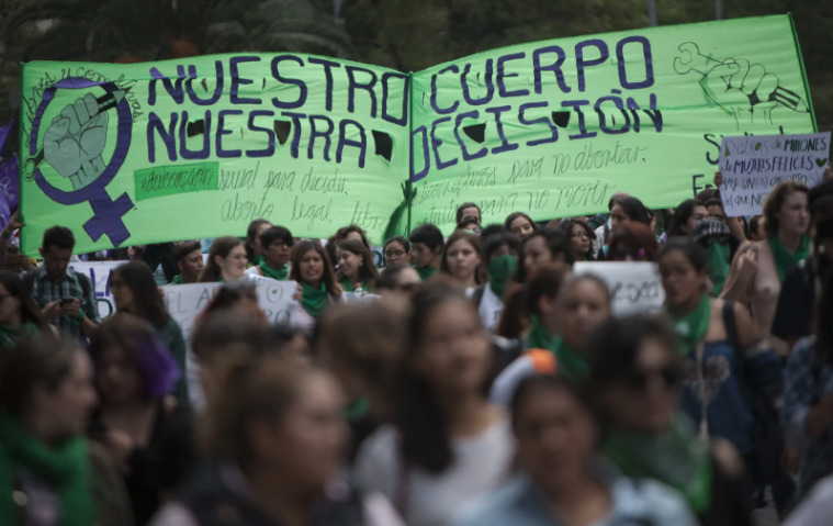 SCJN rechaza revisar amparos para despenalizar el aborto en ocho estados